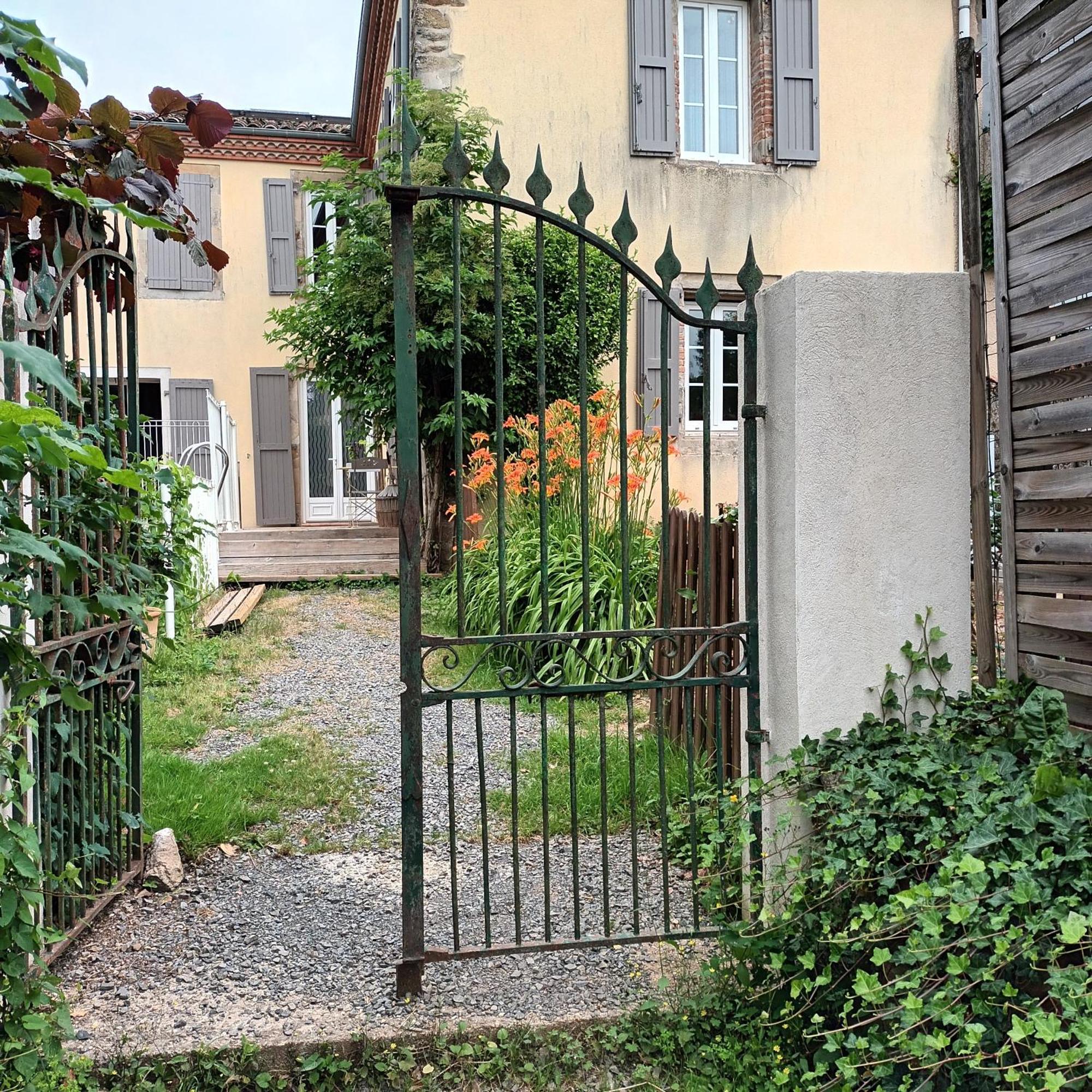Le Relais Du Fraysse - Chambres D'Hotes Le Fraysse Exterior photo